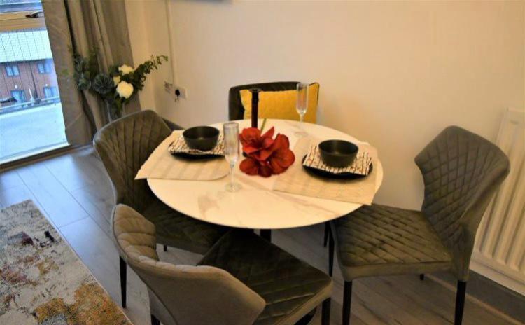 Lux City One Bed Birmingham Apartment מראה חיצוני תמונה